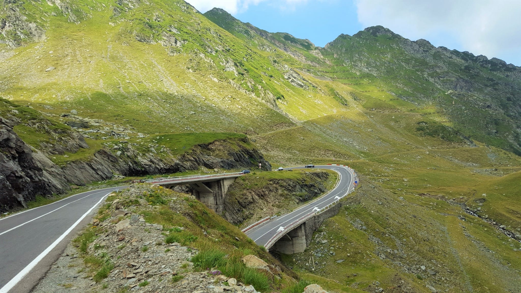 Transfagarasan road open
