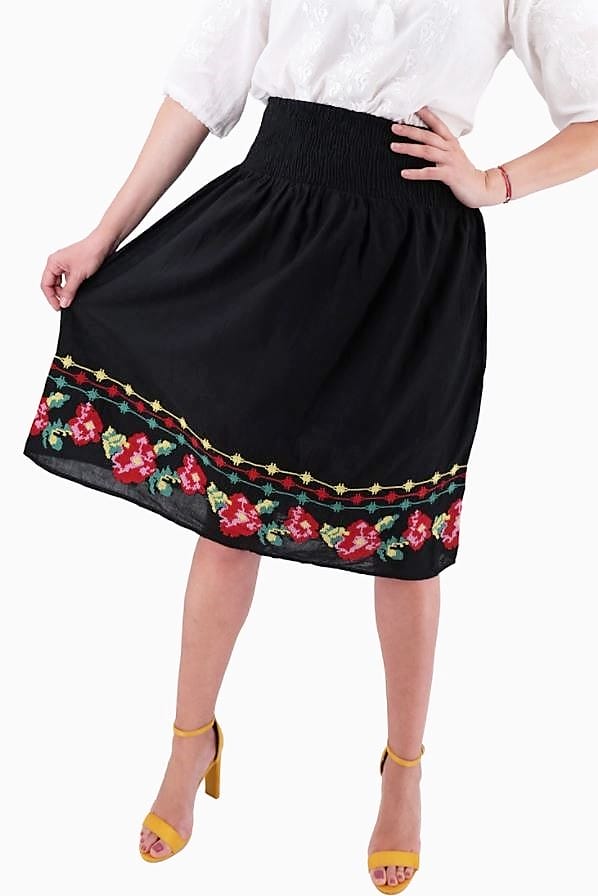 fuste traditionale romanesti